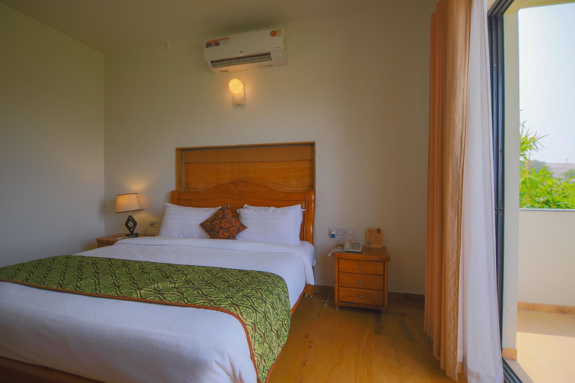 V Resorts Soma Vine Village Mahiravani Luaran gambar